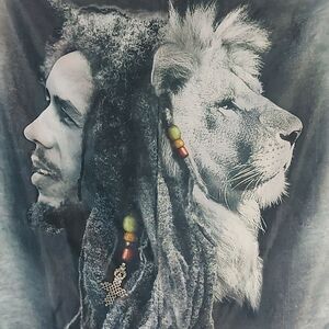 Bob Marley Lion Scarf Panel Wall Hanging Art 31 x 41. Made in Italy A1